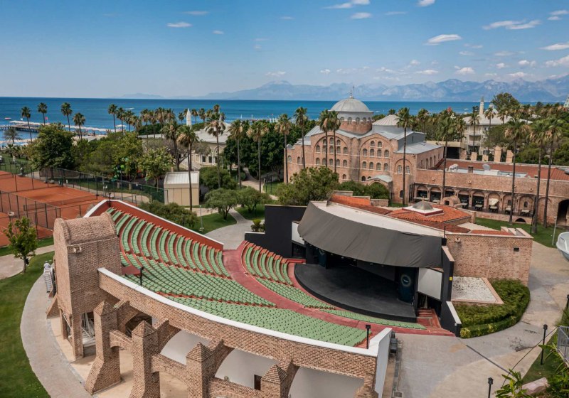 Ausstattung & Service