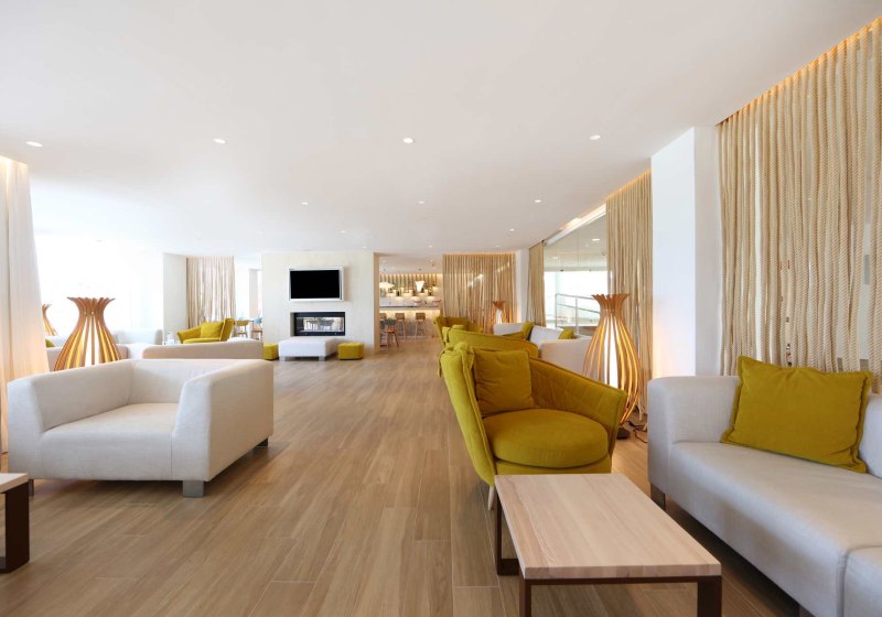 Ausstattung & Service