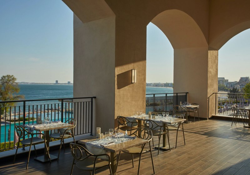 Ausstattung & Service