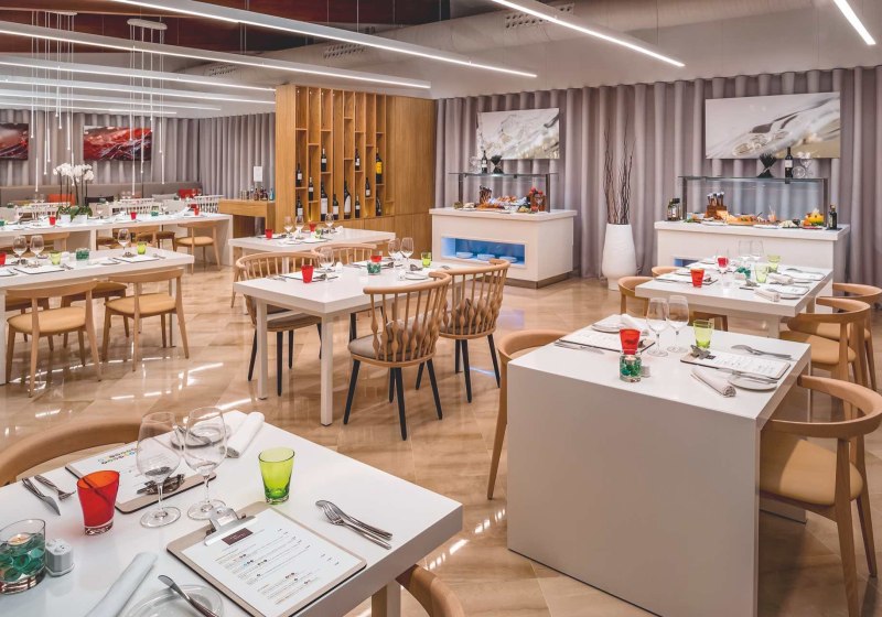 Ausstattung & Service