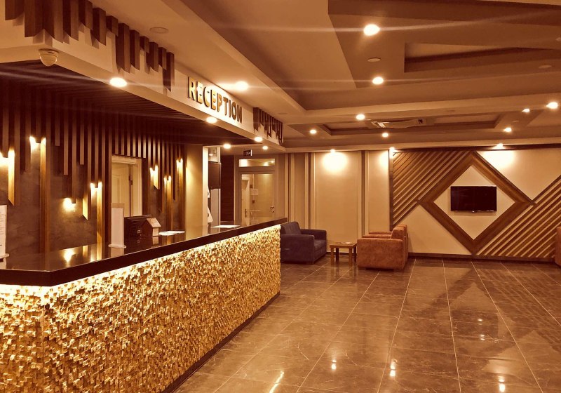 Beispiel: Hotel Außenpool