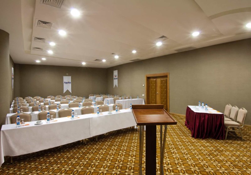 Ausstattung & Service