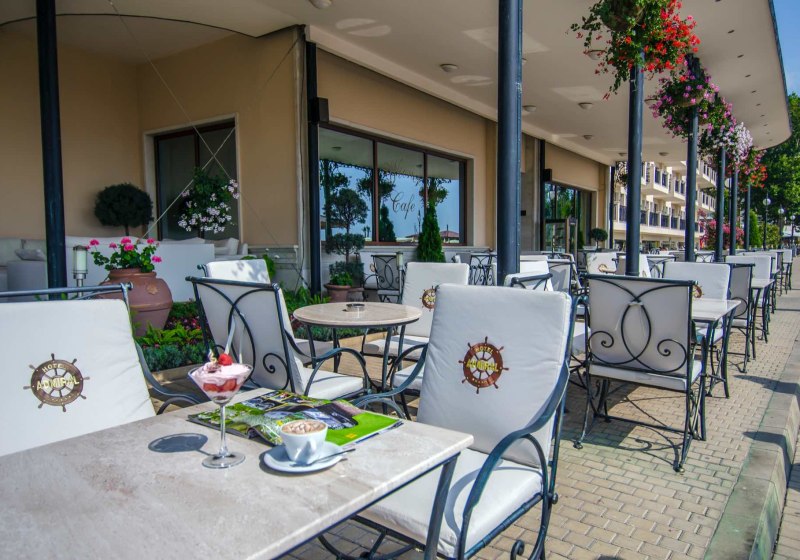 Ausstattung & Service