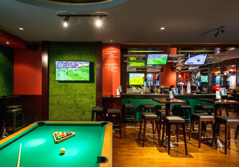 Ausstattung & Service