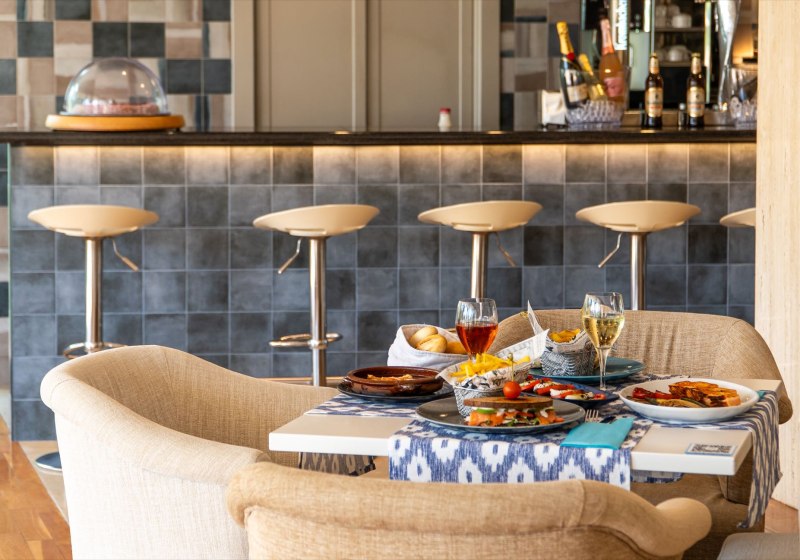 Ausstattung & Service