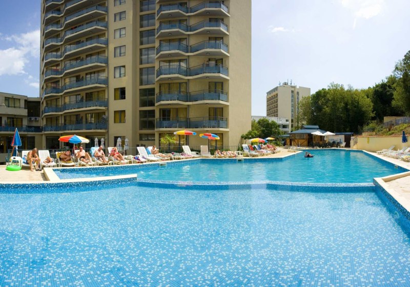 Beispiel: Hotel Außenpool