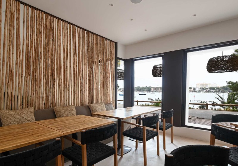 Ausstattung & Service