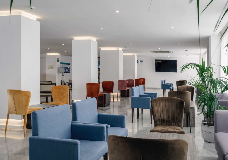 Ausstattung & Service