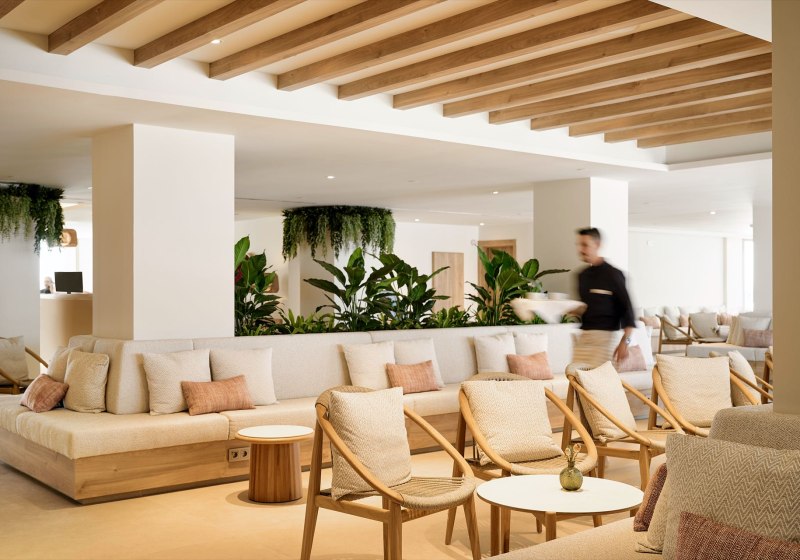 Ausstattung & Service