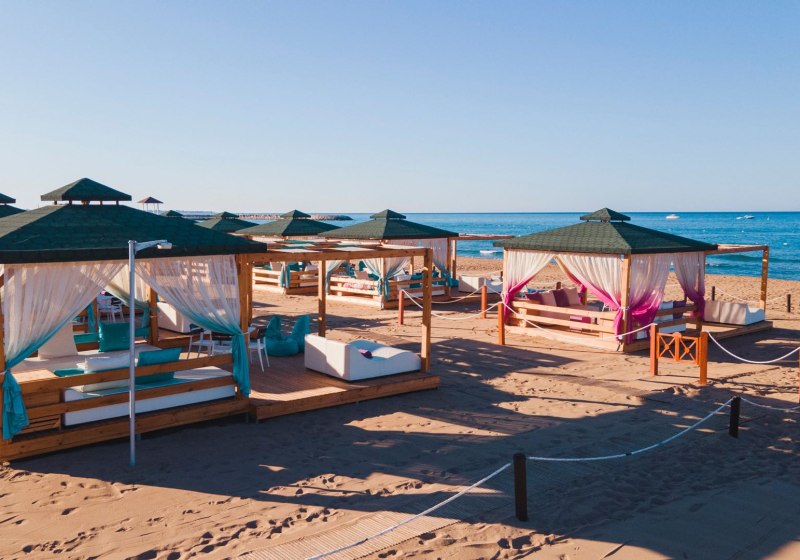 Ausstattung & Service