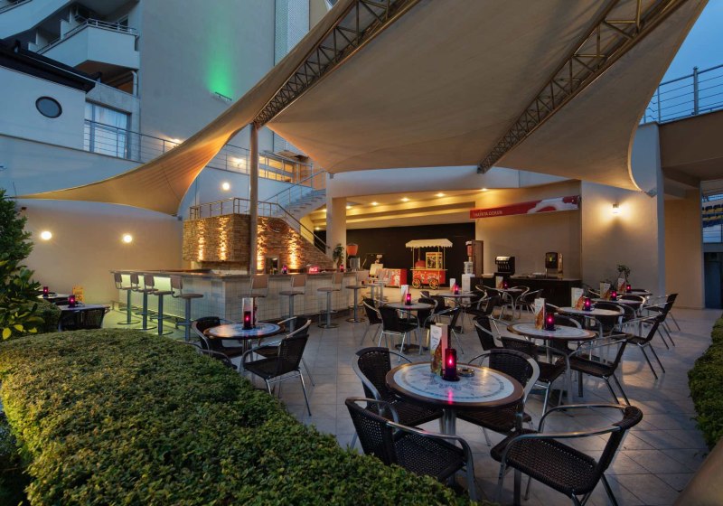 Ausstattung & Service