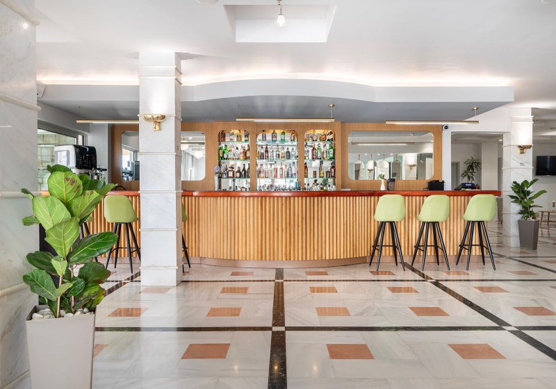 Ausstattung & Service