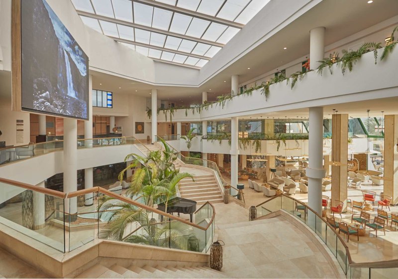 Ausstattung & Service