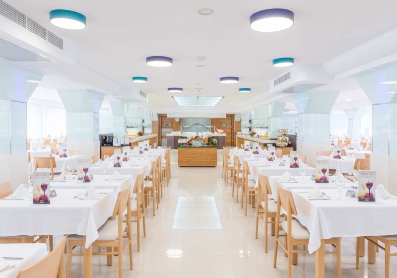 Ausstattung & Service