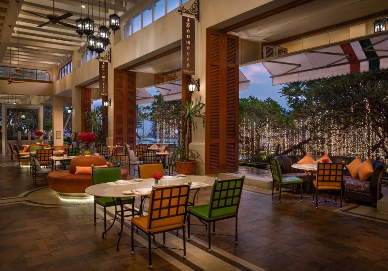 Ausstattung & Service