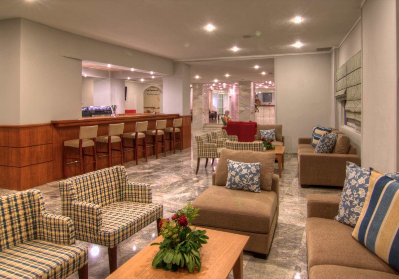 Ausstattung & Service