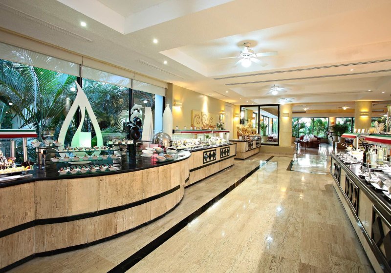 Ausstattung & Service