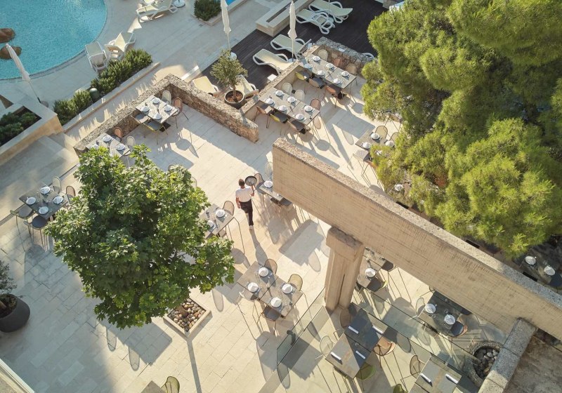 Ausstattung & Service