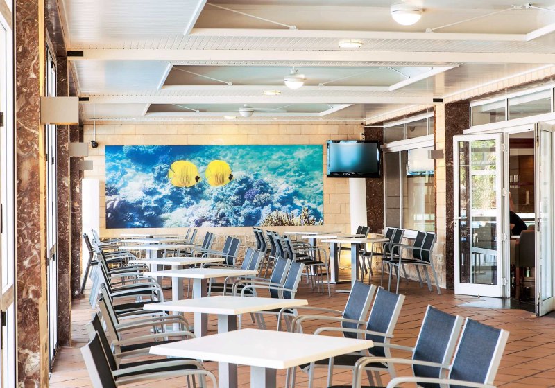 Ausstattung & Service