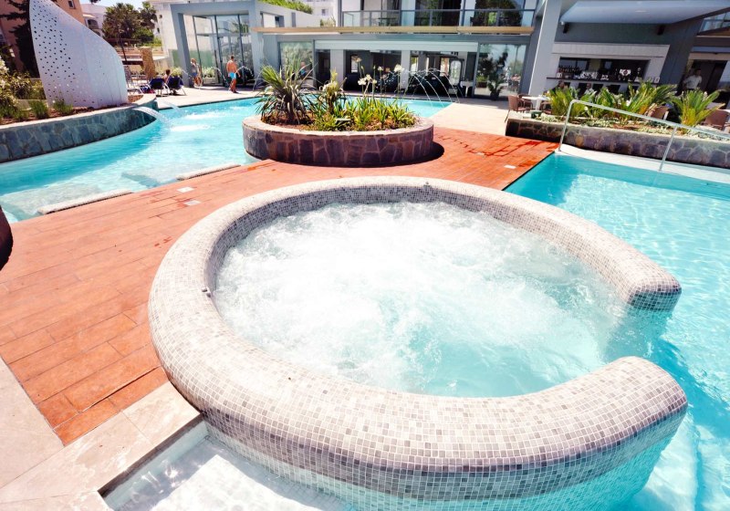 Ausstattung & Service