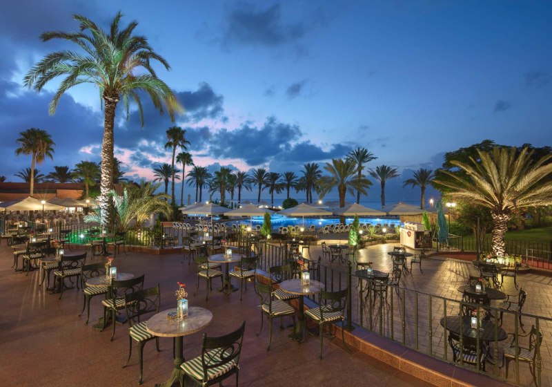 Ausstattung & Service