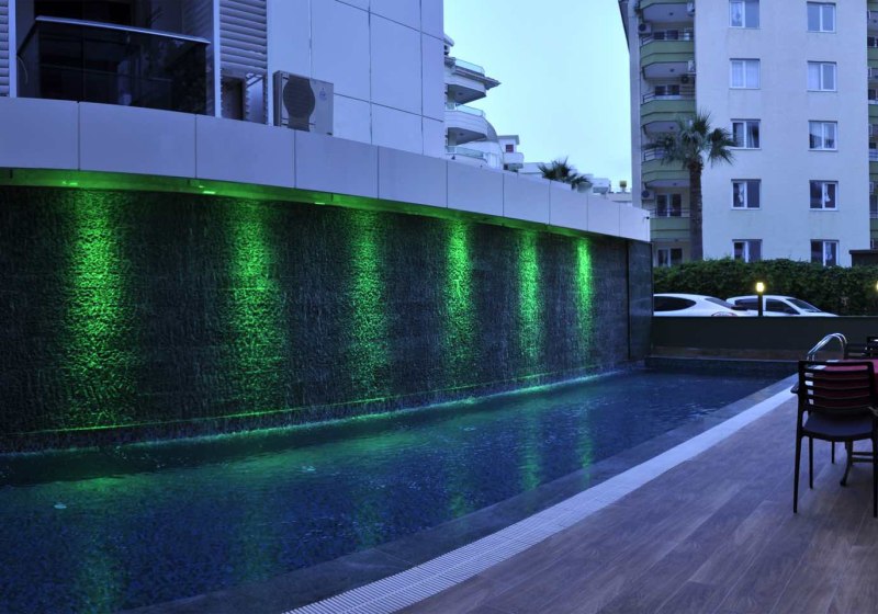 Beispiel: Hotel Außenpool