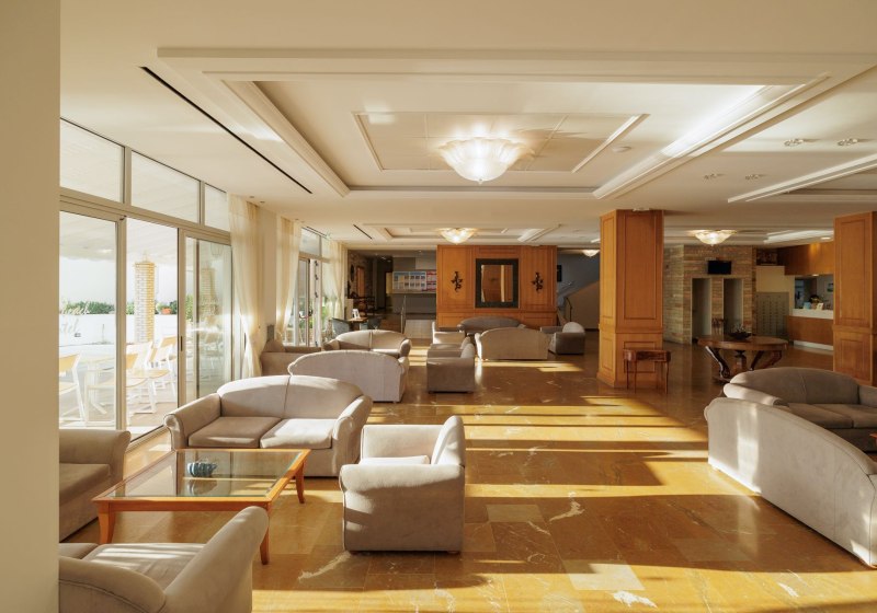 Ausstattung & Service