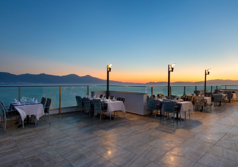 Ausstattung & Service