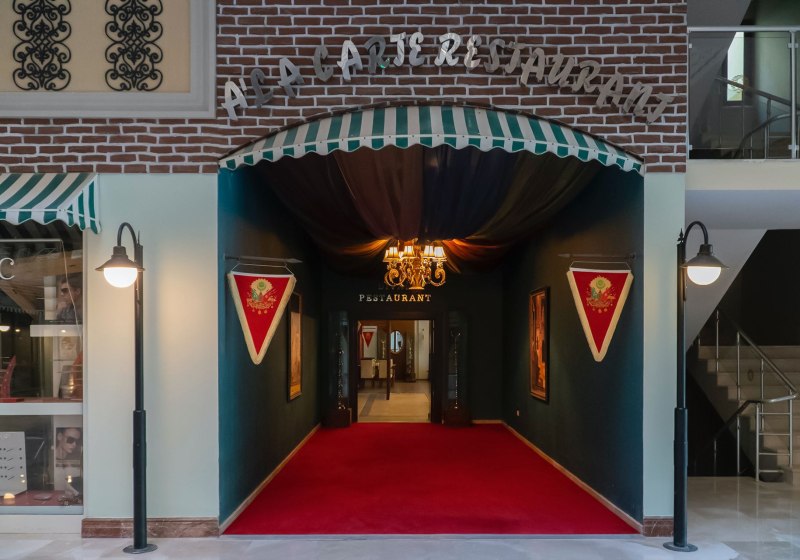 Ausstattung & Service