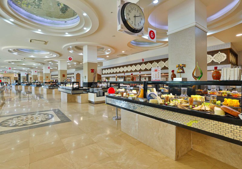 Ausstattung & Service