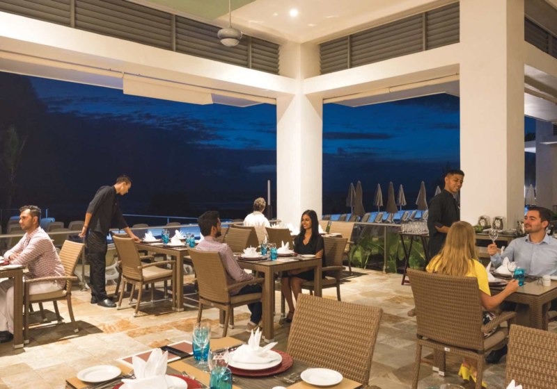 Ausstattung & Service