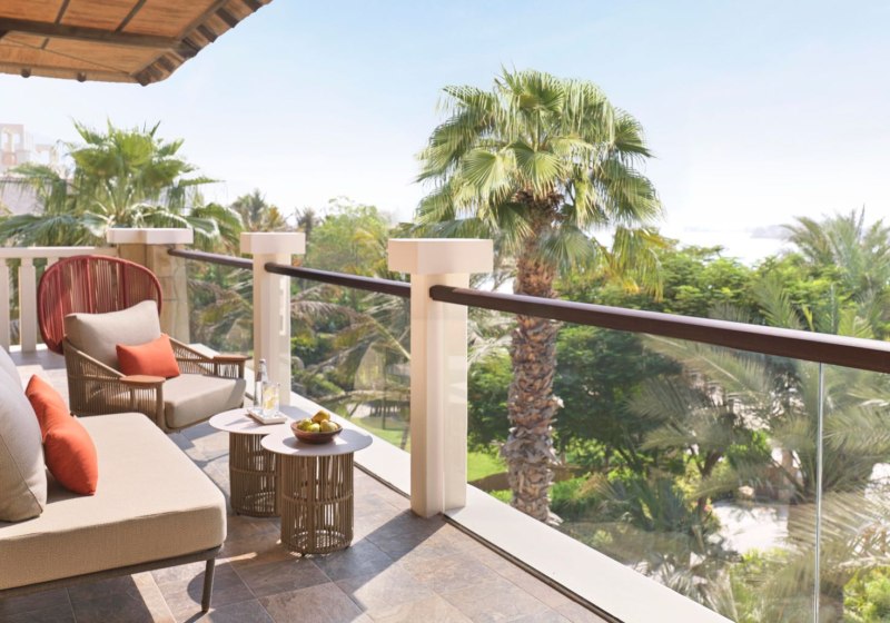 Ausstattung & Service