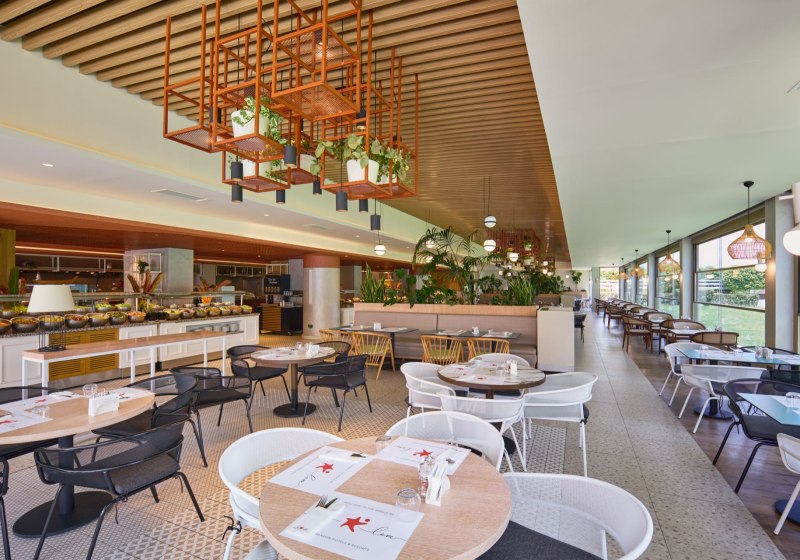 Ausstattung & Service