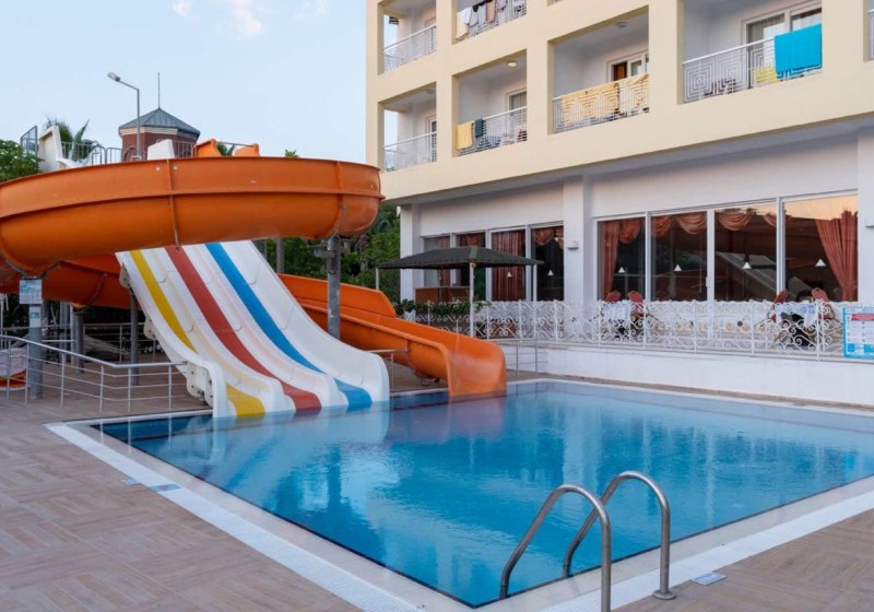 Ausstattung & Service