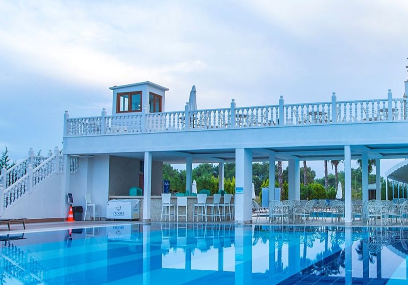 Ausstattung & Service