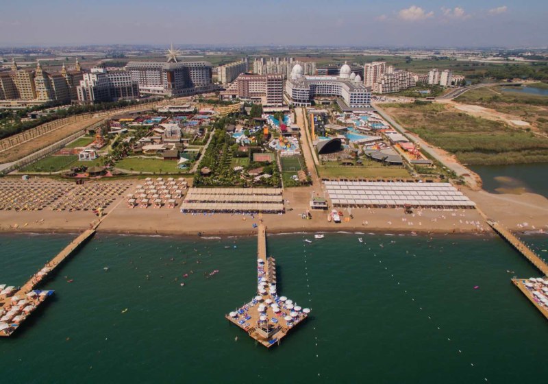 Saturn Palace Resort