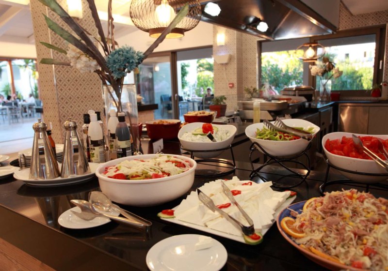 Ausstattung & Service