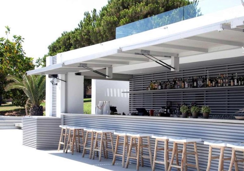 Ausstattung & Service