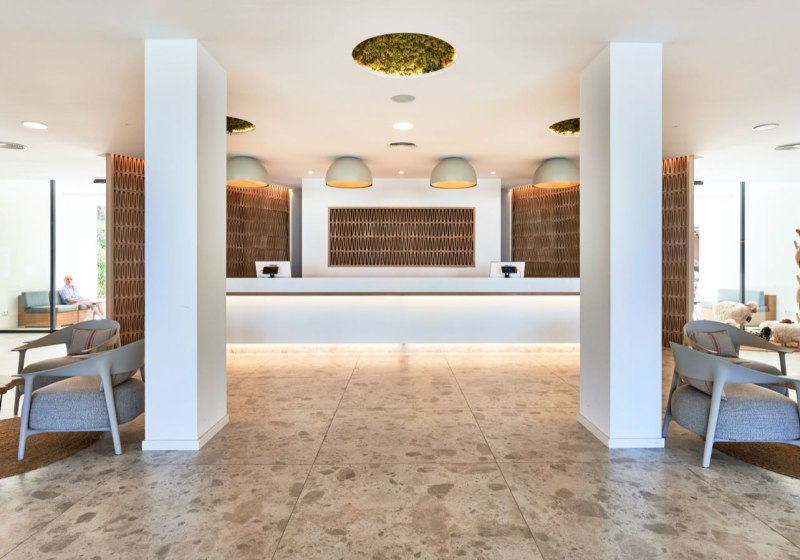 Ausstattung & Service