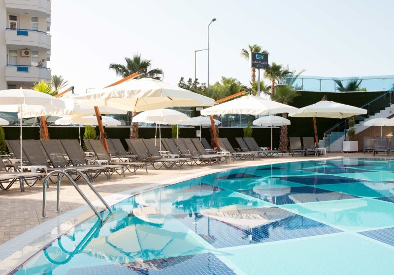 Ausstattung & Service