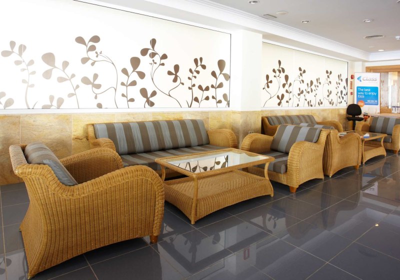 Ausstattung & Service