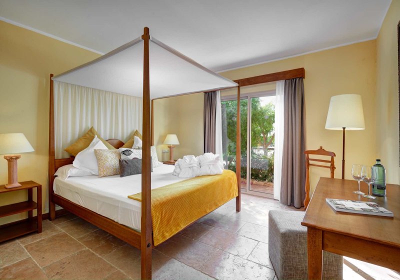 Ausstattung & Service