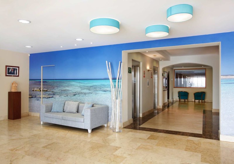 Ausstattung & Service