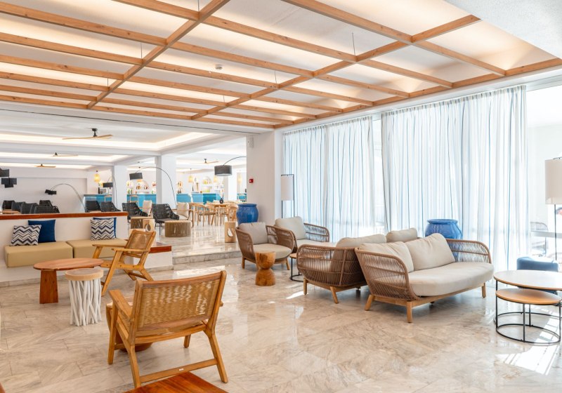 Ausstattung & Service