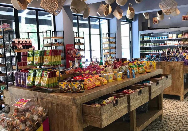 Ausstattung & Service