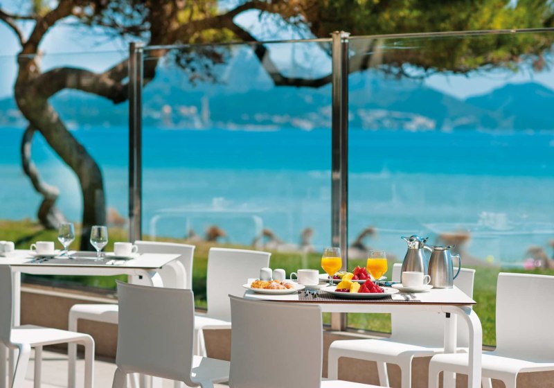 Ausstattung & Service