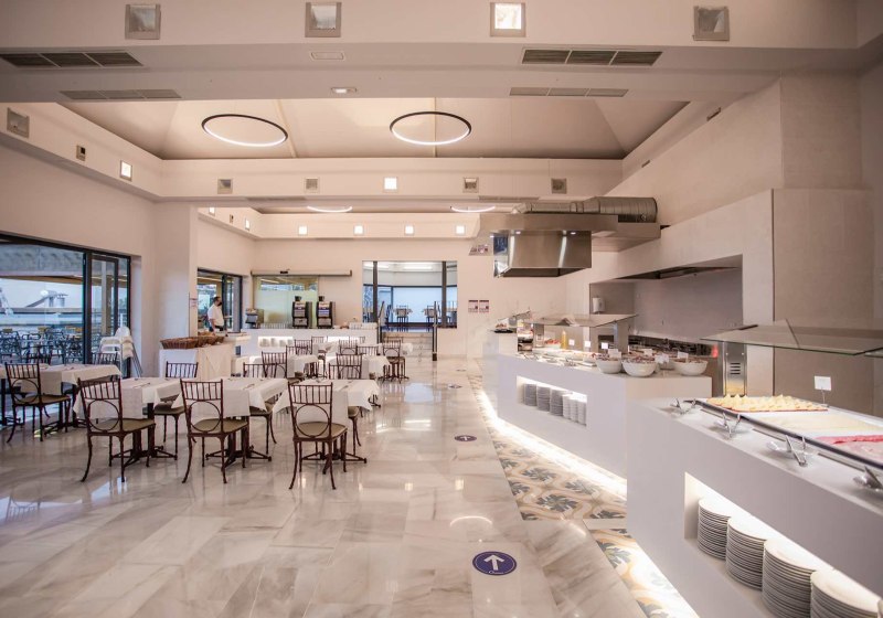 Ausstattung & Service