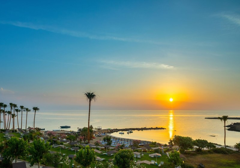 Cavo Maris Beach Hotel