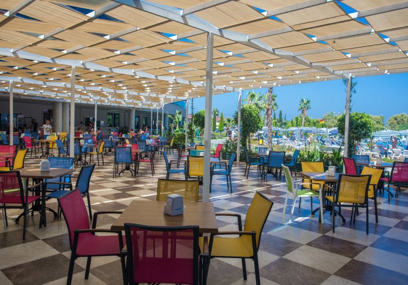 Ausstattung & Service