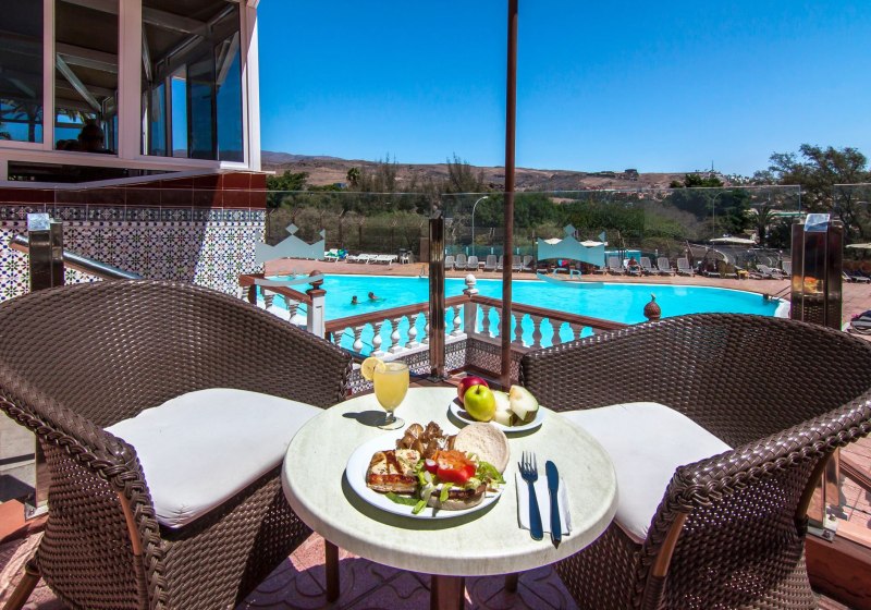 Ausstattung & Service